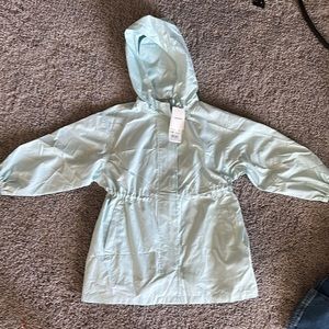 Uniqlo girls pocketable UV cut coat 4T